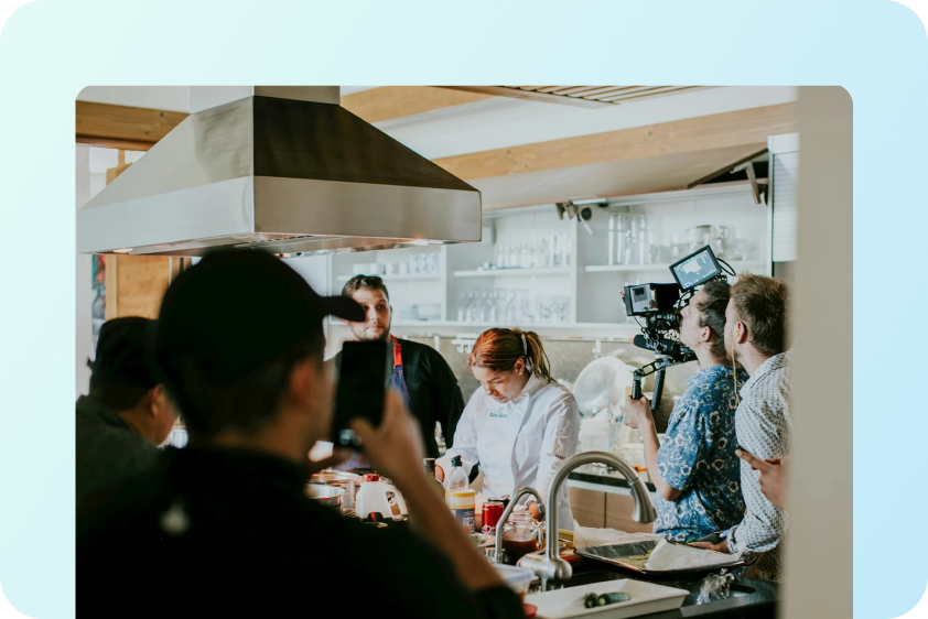 비하인드씬 콘텐츠